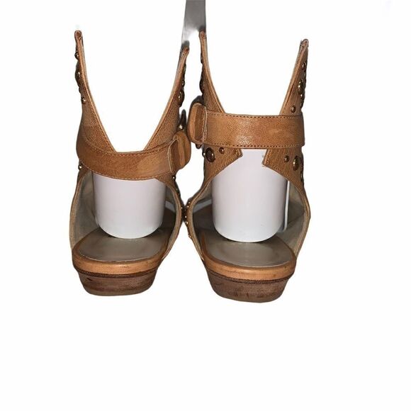 Studded ankle cuff sandals Stuart Weitzman - Picture 4 of 10